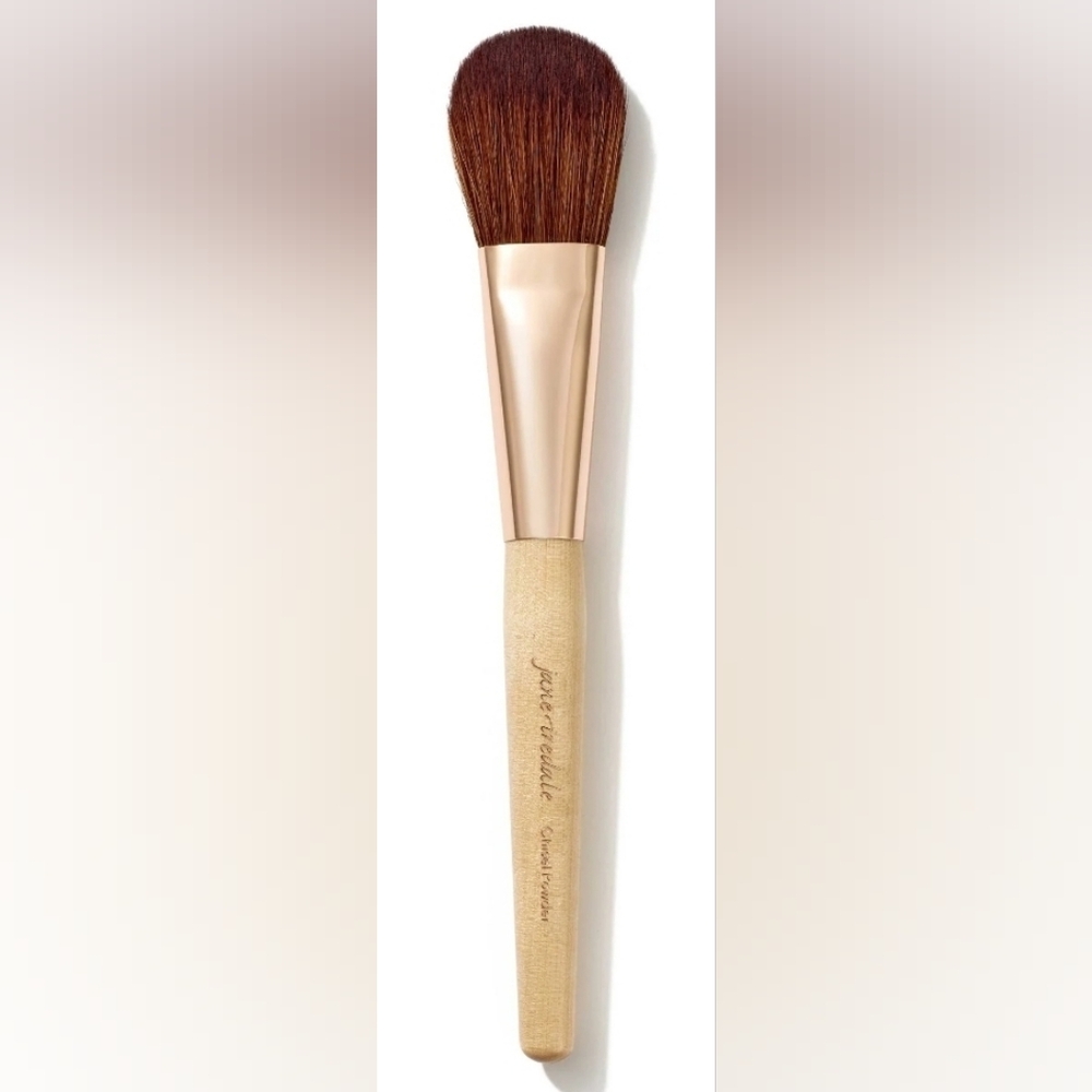 NEW- $36 JANE IREDALE Chisel Powder Brush